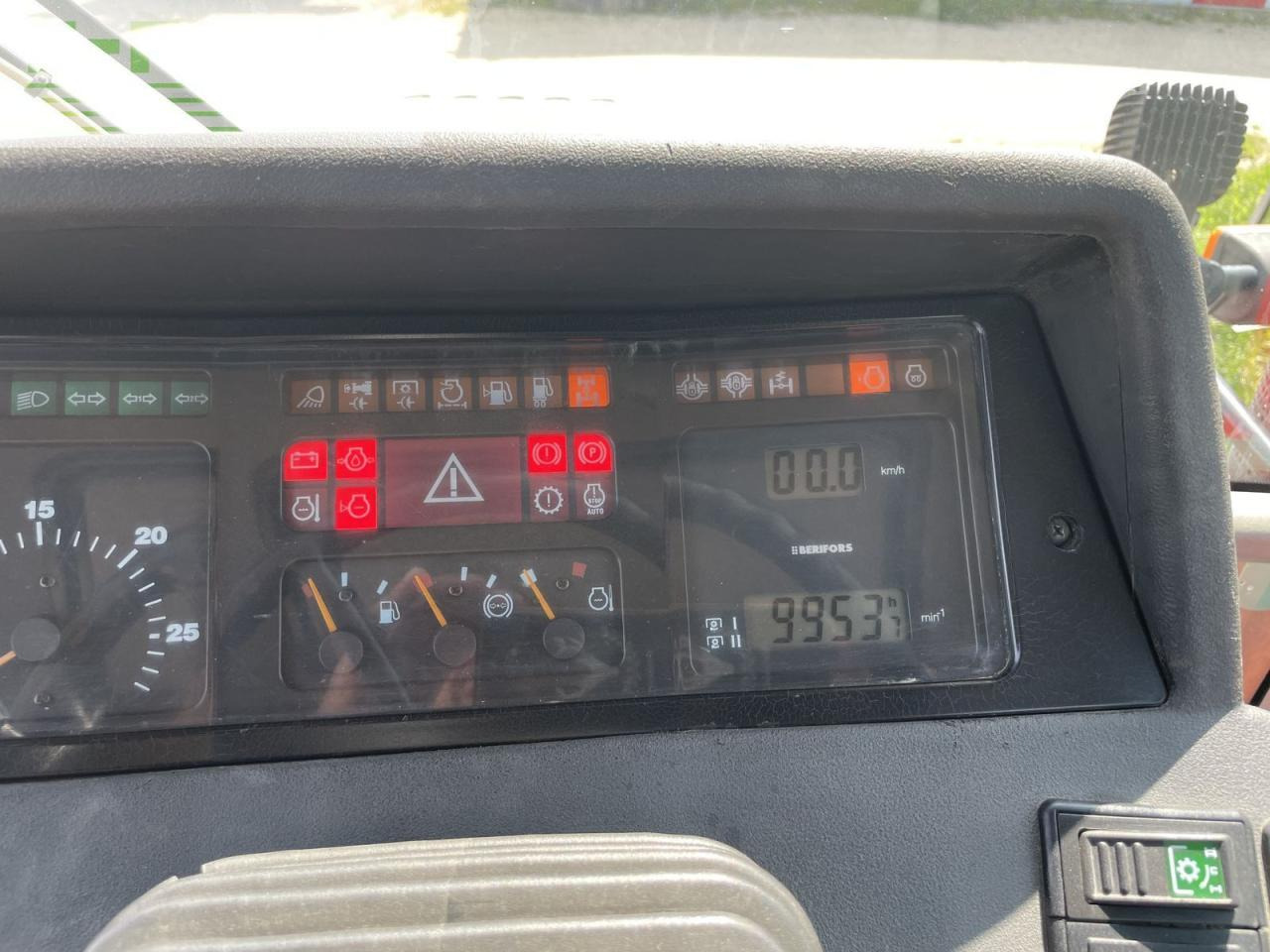 Steyr 170 cvt profi - Трактор: фото 4 Steyr 170 cvt profi - Трактор: фото 4