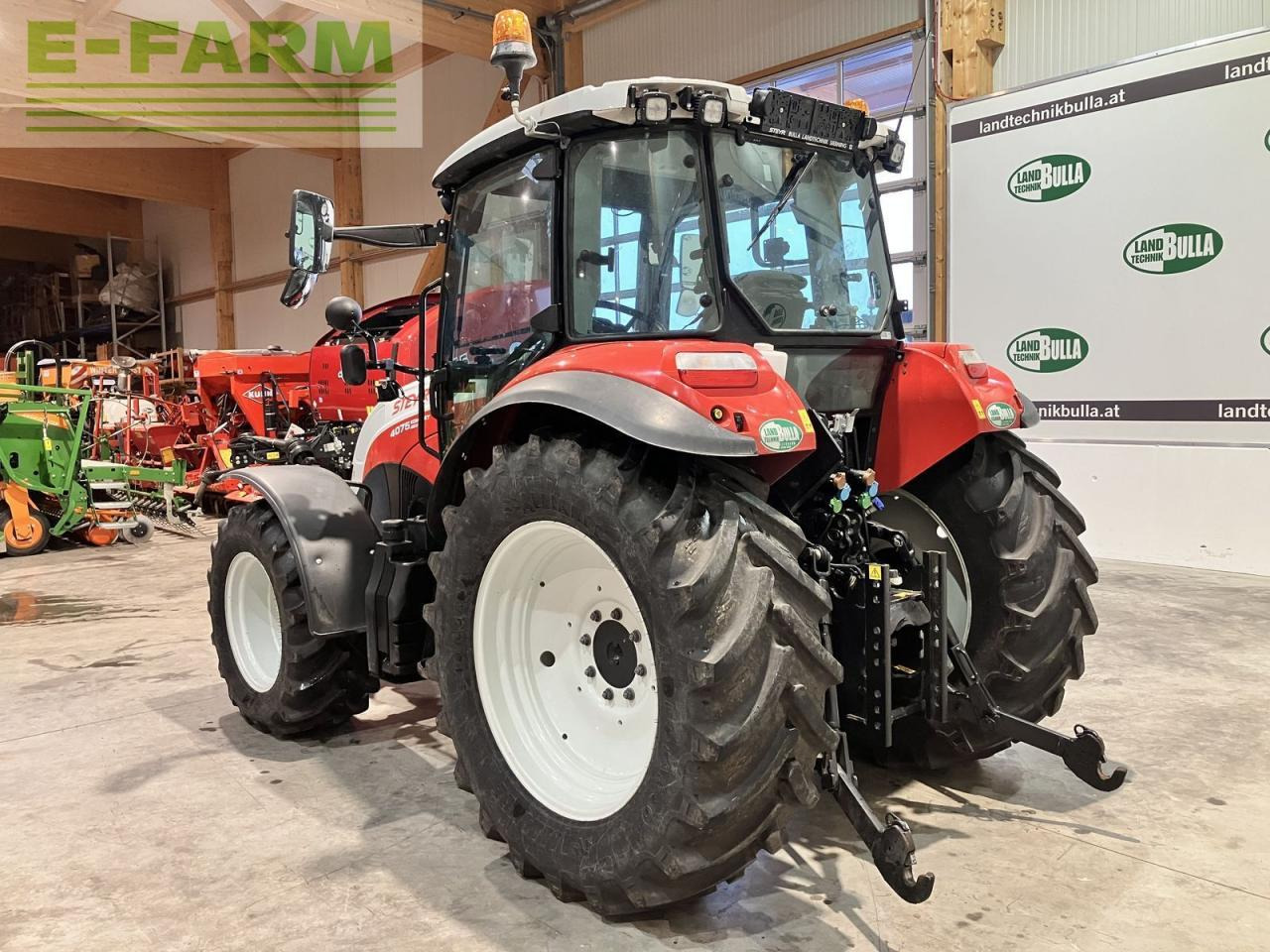 Steyr 4075 kompakt et profi - Трактор: фото 4 Steyr 4075 kompakt et profi - Трактор: фото 4