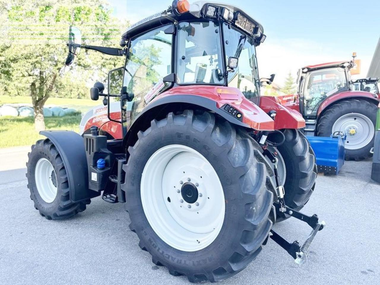 Steyr 4120 multi (stage v) - Трактор: фото 4 Steyr 4120 multi (stage v) - Трактор: фото 4