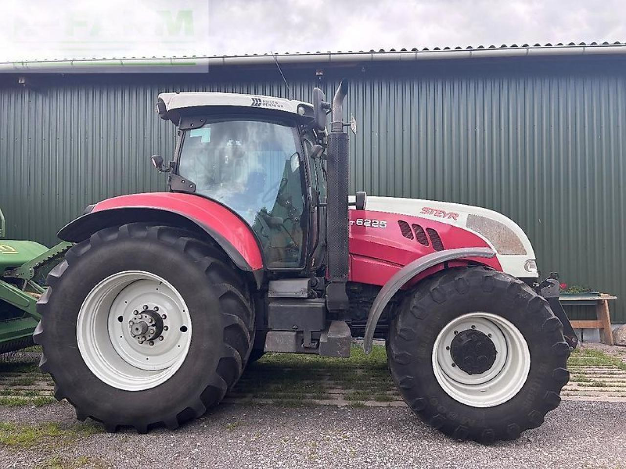Steyr cvt 6225 - Трактор: фото 2 Steyr cvt 6225 - Трактор: фото 2