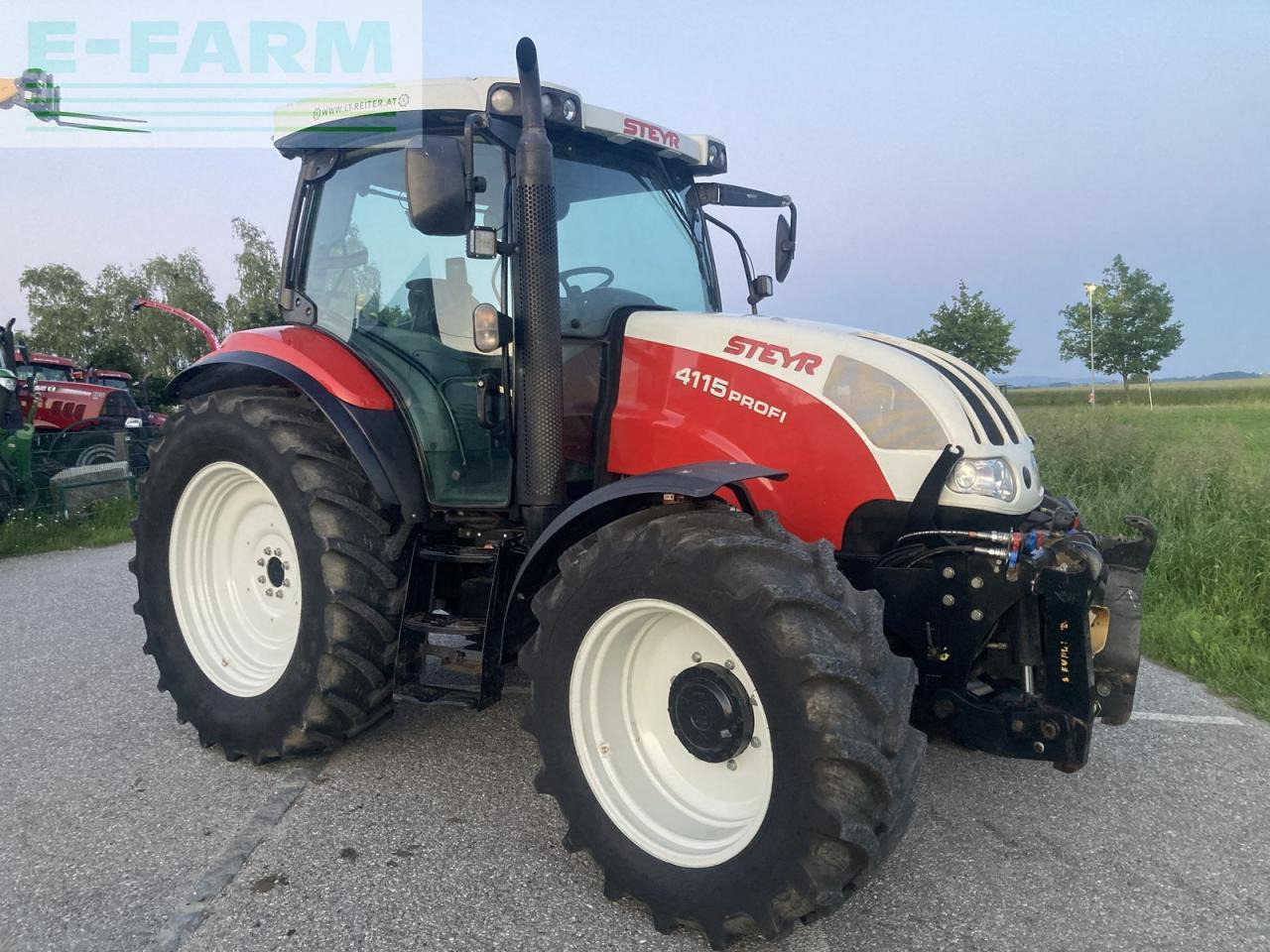 Steyr profi 4110 - Трактор: фото 2 Steyr profi 4110 - Трактор: фото 2