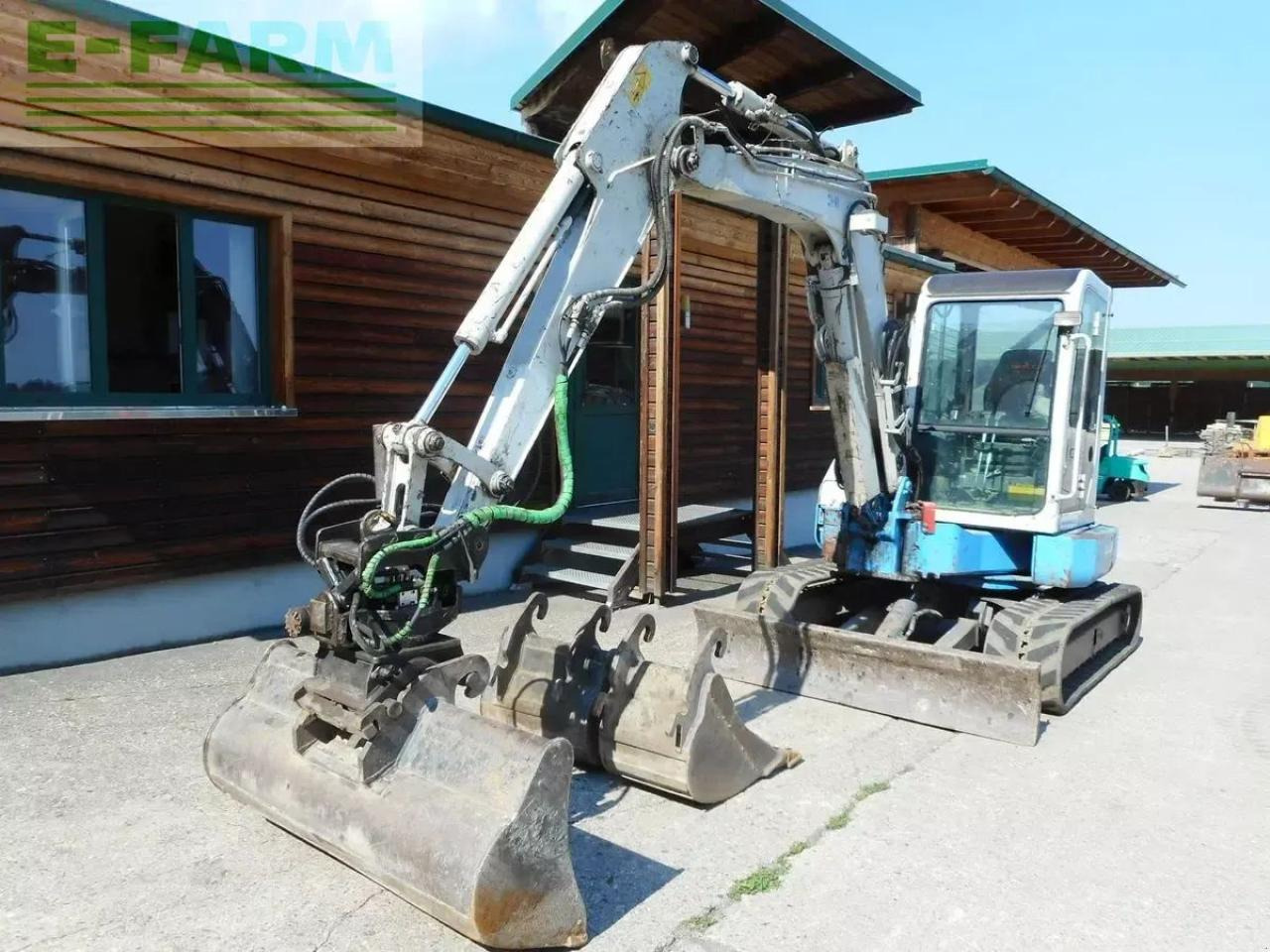 Takeuchi tb 153fr ( 5.650kg ) rototilt +ähnlich powertilt - Мини-экскаватор: фото 2 Takeuchi tb 153fr ( 5.650kg ) rototilt +ähnlich powertilt - Мини-экскаватор: фото 2