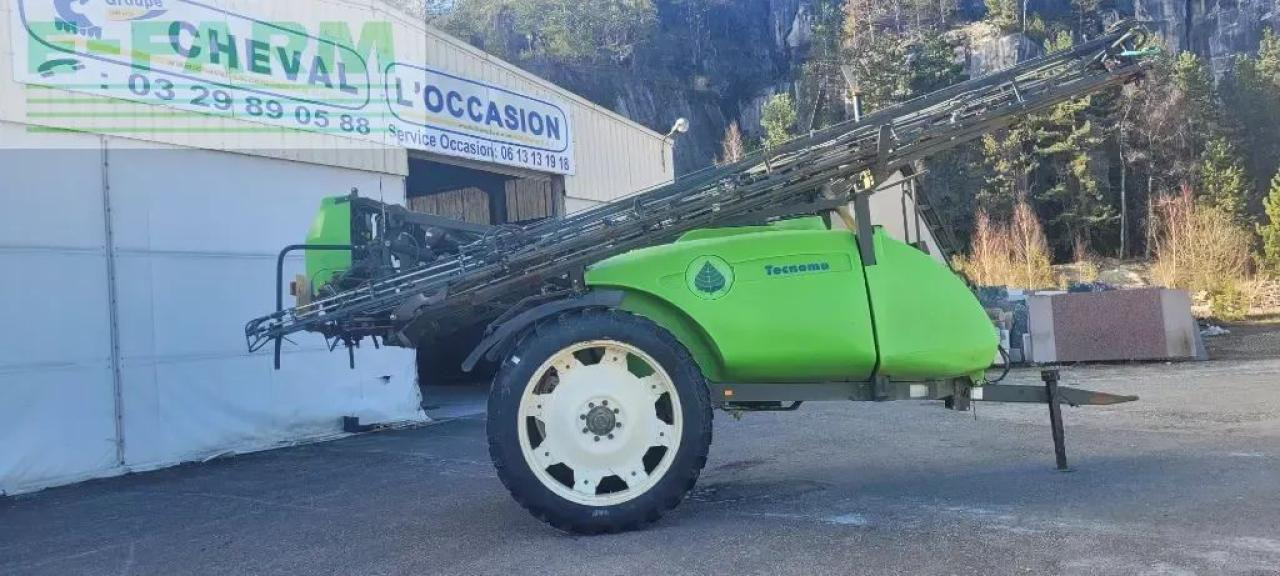 Tecnoma tecnis 3100 - Прицепной опрыскиватель: фото 1 Tecnoma tecnis 3100 - Прицепной опрыскиватель: фото 1