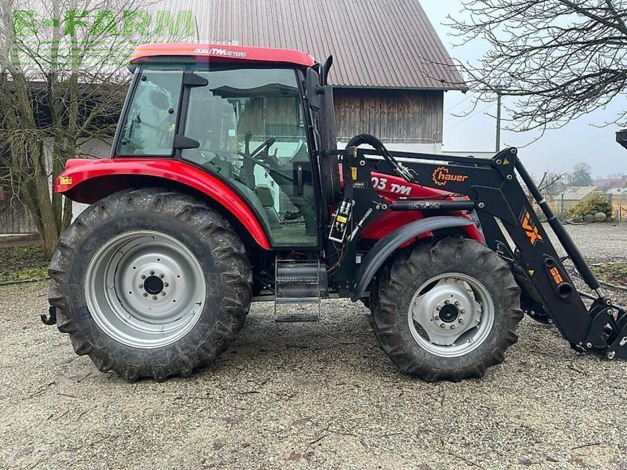 Tym t 1003 - Трактор: фото 4 Tym t 1003 - Трактор: фото 4