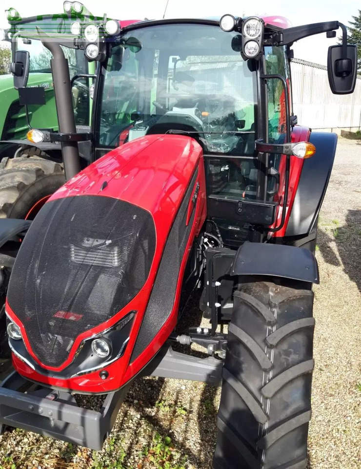 Valtra a75sh - Трактор: фото 1 Valtra a75sh - Трактор: фото 1