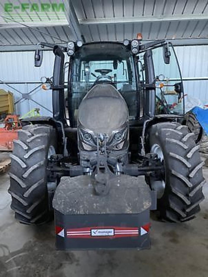 Valtra g125 - Трактор: фото 1 Valtra g125 - Трактор: фото 1