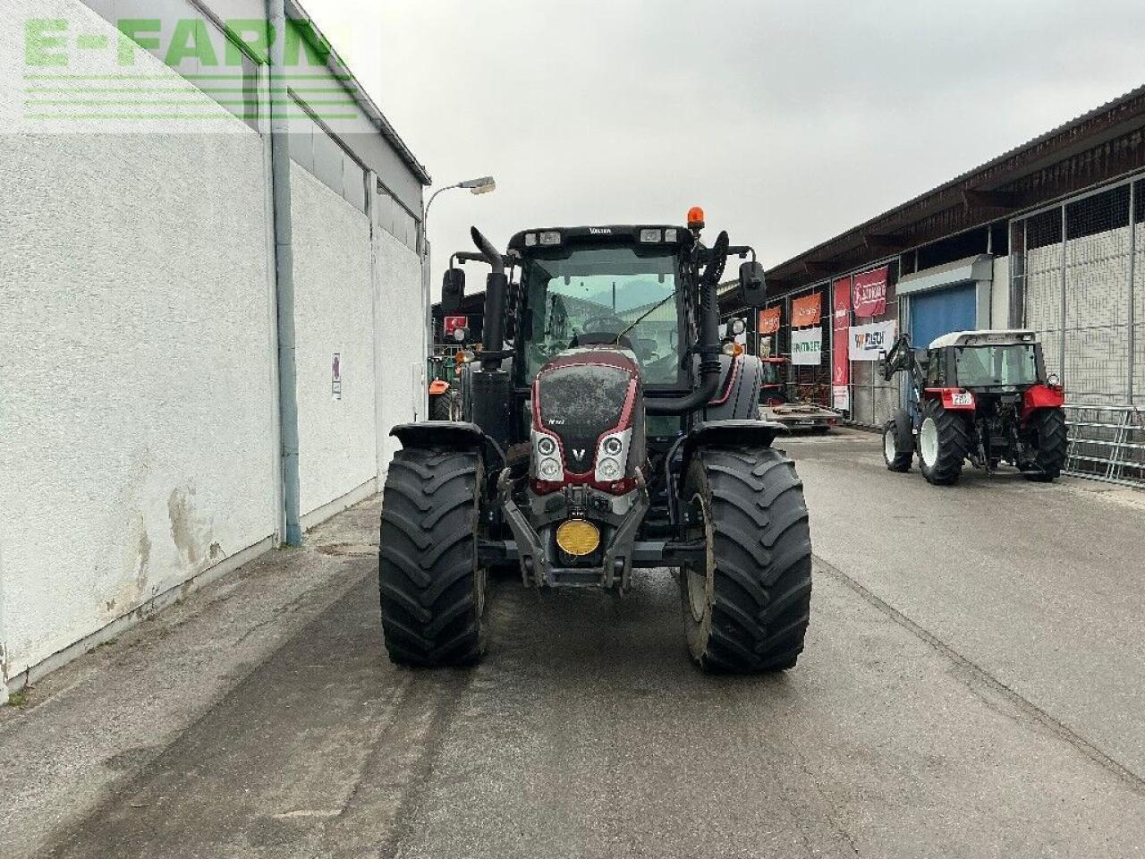 Valtra n 123 - Трактор: фото 3 Valtra n 123 - Трактор: фото 3