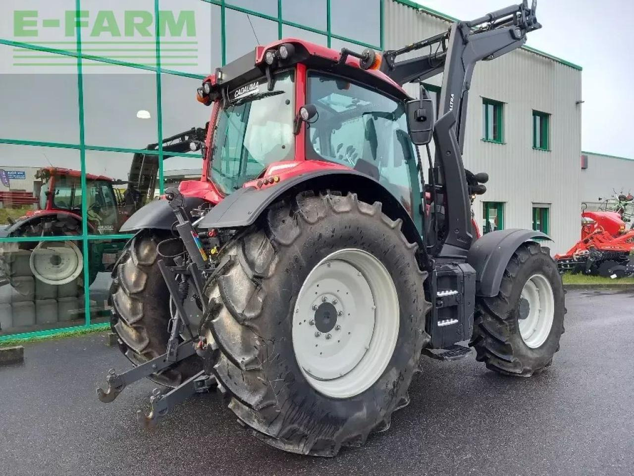 Valtra n 135 hitech 5 HiTech - Трактор: фото 3 Valtra n 135 hitech 5 HiTech - Трактор: фото 3