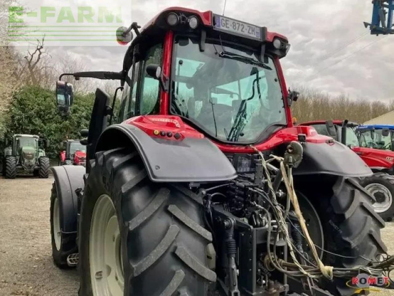 Valtra n135 - Трактор: фото 4 Valtra n135 - Трактор: фото 4