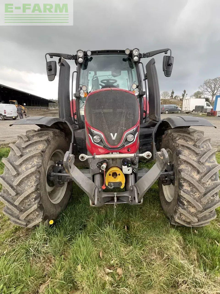 Valtra n135 a - Трактор: фото 3 Valtra n135 a - Трактор: фото 3