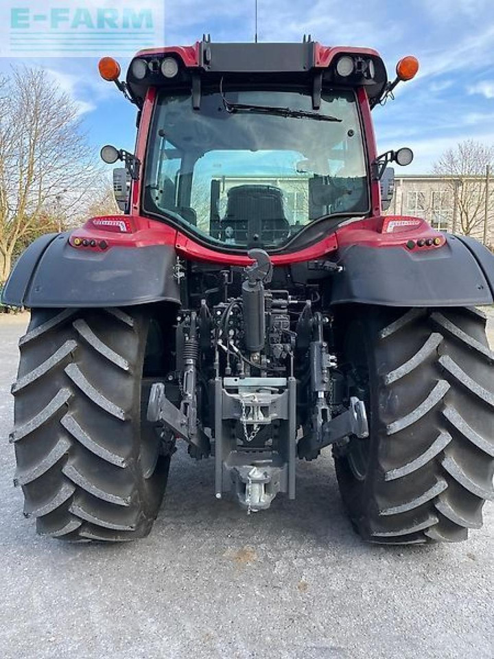 Valtra n155 - Трактор: фото 4 Valtra n155 - Трактор: фото 4