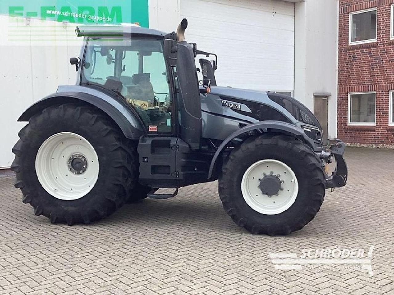 Valtra t 214 d smarttouch - Трактор: фото 2 Valtra t 214 d smarttouch - Трактор: фото 2