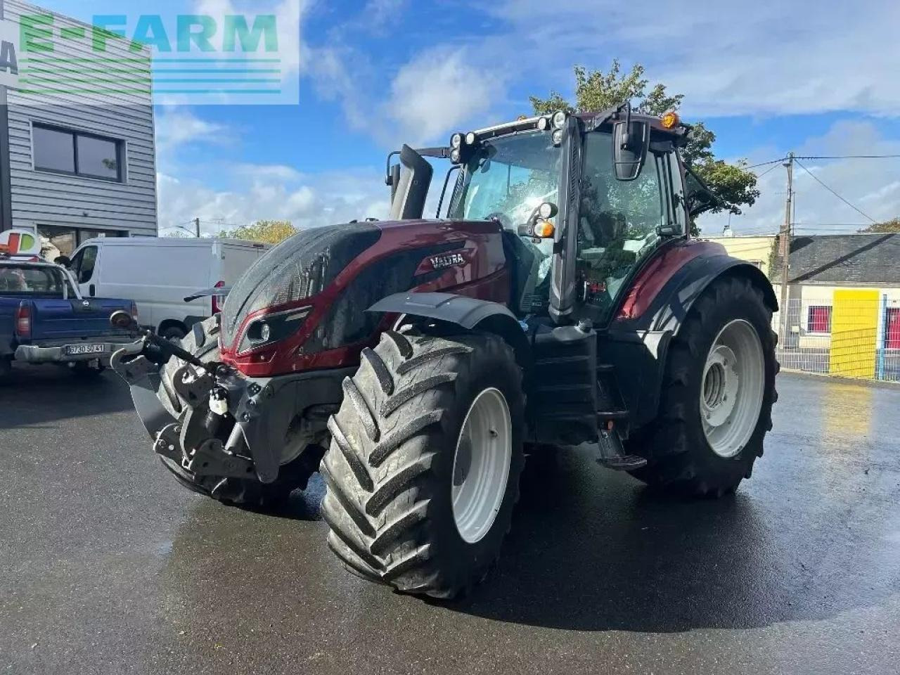 Valtra t 214 v smarttouch - Трактор: фото 1 Valtra t 214 v smarttouch - Трактор: фото 1