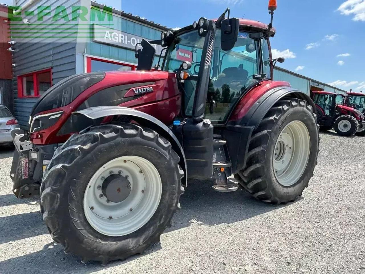 Valtra t174 active - Трактор: фото 1 Valtra t174 active - Трактор: фото 1