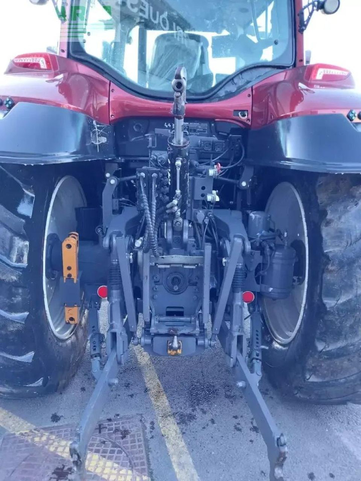 Трактор Valtra t214a: фото 7
