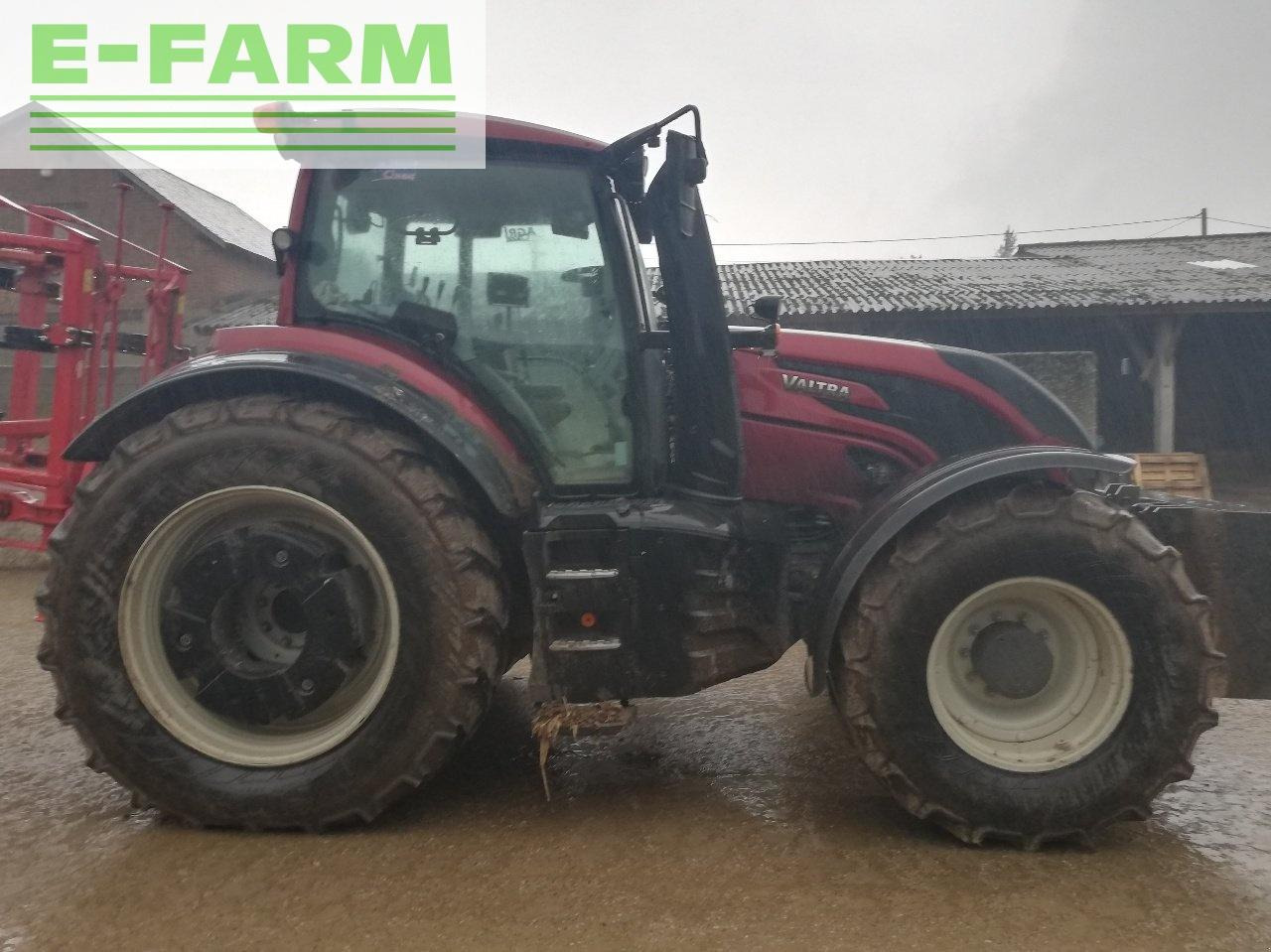 Valtra t214a - Трактор: фото 2 Valtra t214a - Трактор: фото 2