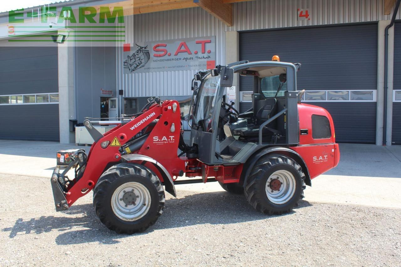 Weidemann 2070 cx 50 - Мини-экскаватор: фото 1 Weidemann 2070 cx 50 - Мини-экскаватор: фото 1