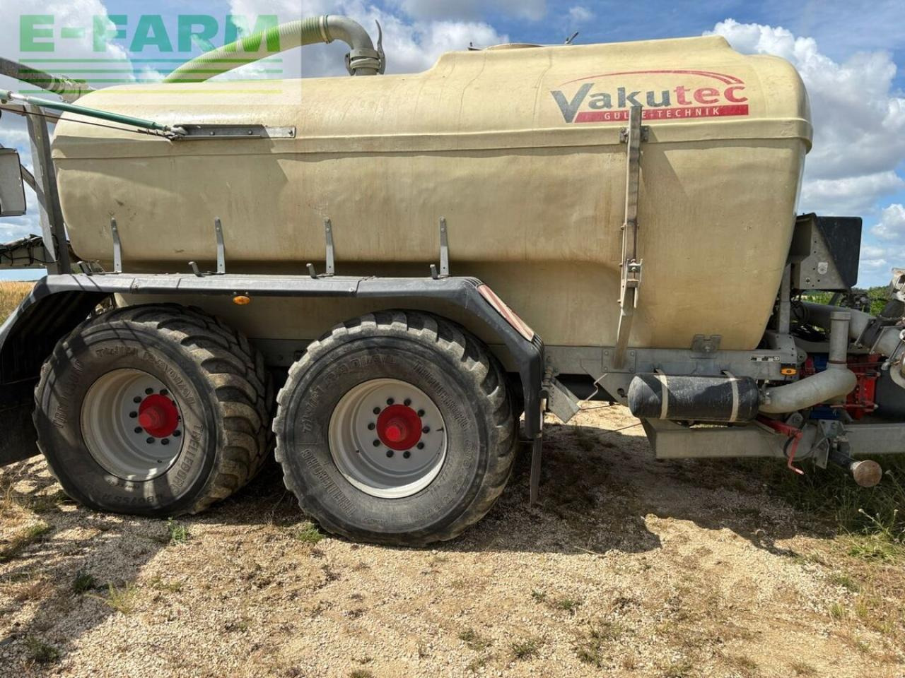 / k 14 pul 14m3 mit 15m schleppschlauch - Цистерна для жидкого навоза: фото 2 / k 14 pul 14m3 mit 15m schleppschlauch - Цистерна для жидкого навоза: фото 2