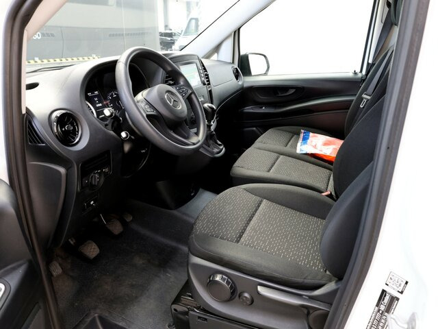 MERCEDES-BENZ Vito 114 Mixto,6 Sitzer,Klima,Navi,Tempomat... - Другая техника: фото 2 MERCEDES-BENZ Vito 114 Mixto,6 Sitzer,Klima,Navi,Tempomat... - Другая техника: фото 2