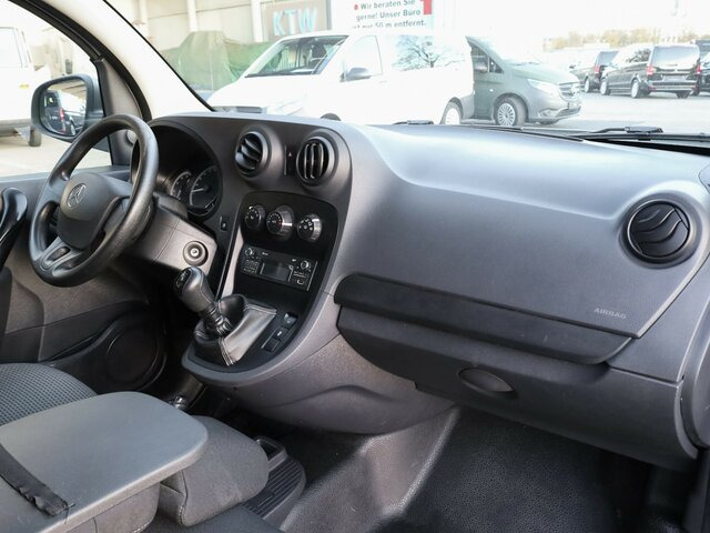 MERCEDES-BENZ Citan 111 CDI Kasten,Klima... - Легковой фургон: фото 5 MERCEDES-BENZ Citan 111 CDI Kasten,Klima... - Легковой фургон: фото 5