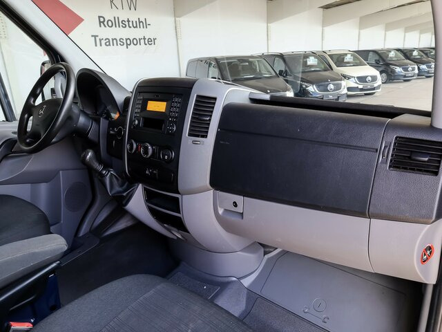MERCEDES-BENZ Sprinter 316CDI DOKA,Allrad,Klima... - Тентованный фургон, Грузопассажирский фургон: фото 3 MERCEDES-BENZ Sprinter 316CDI DOKA,Allrad,Klima... - Тентованный фургон, Грузопассажирский фургон: фото 3