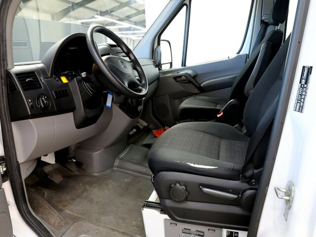 MERCEDES-BENZ Sprinter 316CDI DOKA,Allrad,Klima - Малотоннажный бортовой грузовик, Грузопассажирский фургон: фото 2 MERCEDES-BENZ Sprinter 316CDI DOKA,Allrad,Klima - Малотоннажный бортовой грузовик, Грузопассажирский фургон: фото 2