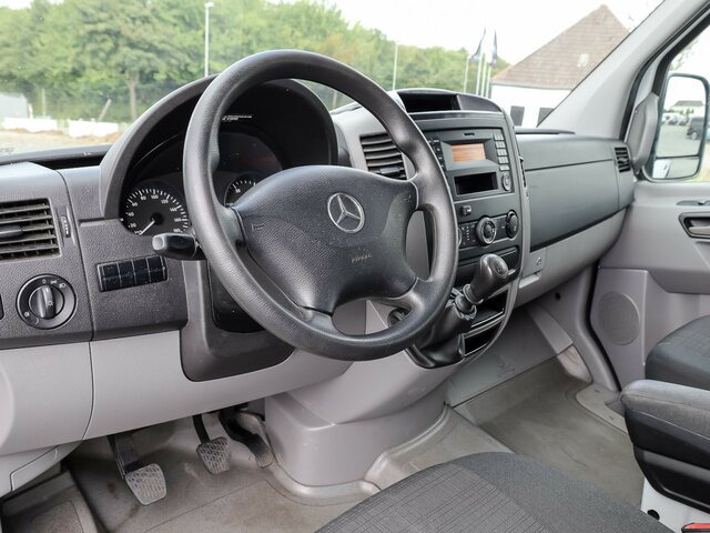 MERCEDES-BENZ Sprinter 316CDI DOKA,Allrad,Klima - Малотоннажный бортовой грузовик, Грузопассажирский фургон: фото 4 MERCEDES-BENZ Sprinter 316CDI DOKA,Allrad,Klima - Малотоннажный бортовой грузовик, Грузопассажирский фургон: фото 4