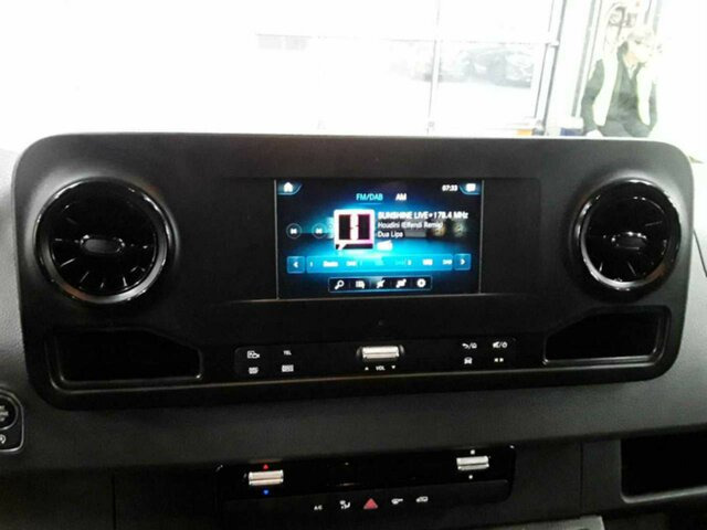 MERCEDES-BENZ Sprinter 317 CDI,3665mm,Automatik,Kamera... - Цельнометаллический фургон: фото 5 MERCEDES-BENZ Sprinter 317 CDI,3665mm,Automatik,Kamera... - Цельнометаллический фургон: фото 5