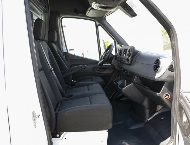 MERCEDES-BENZ Sprinter 317 Maxi,9GTronic,MBUX,Kamera - Цельнометаллический фургон: фото 3 MERCEDES-BENZ Sprinter 317 Maxi,9GTronic,MBUX,Kamera - Цельнометаллический фургон: фото 3