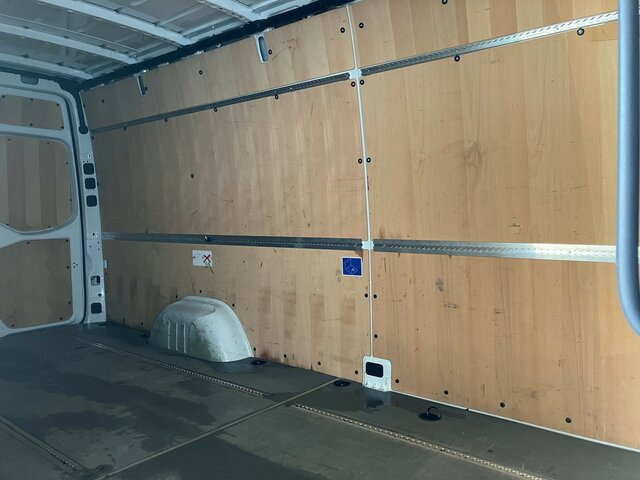 MERCEDES-BENZ Sprinter 317 Maxi,9GTronic,MBUX,Kamera... - Цельнометаллический фургон: фото 2 MERCEDES-BENZ Sprinter 317 Maxi,9GTronic,MBUX,Kamera... - Цельнометаллический фургон: фото 2