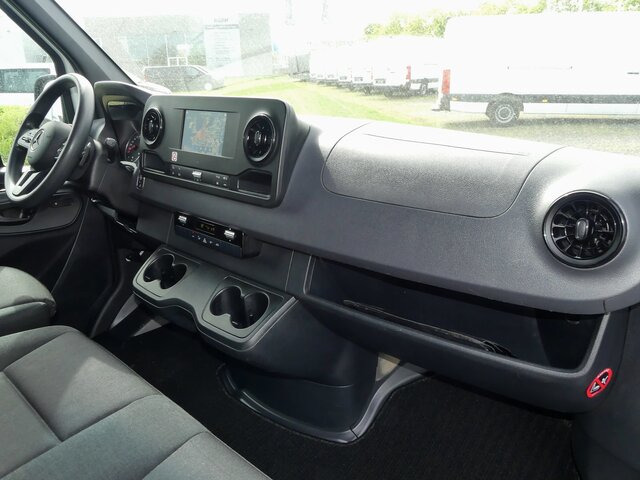 MERCEDES-BENZ Sprinter 317 Maxi,9GTronic,MBUX,Kamera,Klima... - Цельнометаллический фургон: фото 3 MERCEDES-BENZ Sprinter 317 Maxi,9GTronic,MBUX,Kamera,Klima... - Цельнометаллический фургон: фото 3