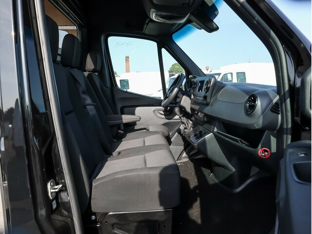 MERCEDES-BENZ Sprinter 317 Maxi,MBUX,Kamera,Tempomat - Цельнометаллический фургон: фото 3 MERCEDES-BENZ Sprinter 317 Maxi,MBUX,Kamera,Tempomat - Цельнометаллический фургон: фото 3