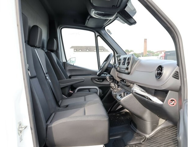 MERCEDES-BENZ Sprinter317CDI Maxi Koffer,LBW,Klima,Kamera - Малотоннажный фургон: фото 2 MERCEDES-BENZ Sprinter317CDI Maxi Koffer,LBW,Klima,Kamera - Малотоннажный фургон: фото 2