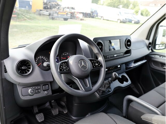 MERCEDES-BENZ Sprinter317CDI Maxi Koffer,LBW,Klima,Kamera - Малотоннажный фургон: фото 4 MERCEDES-BENZ Sprinter317CDI Maxi Koffer,LBW,Klima,Kamera - Малотоннажный фургон: фото 4