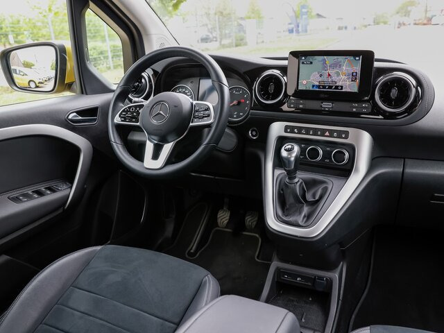 MERCEDES-BENZ T 180 Progressive,AHK,LED,Navi,Kamera,Tempomat... - Пассажирский фургон: фото 3 MERCEDES-BENZ T 180 Progressive,AHK,LED,Navi,Kamera,Tempomat... - Пассажирский фургон: фото 3