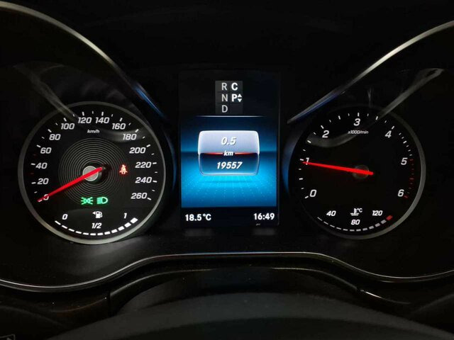 MERCEDES-BENZ V 300 Marco Polo,Allrad,EasyUp,Leder,AHK 2,5To - Кастенваген: фото 3 MERCEDES-BENZ V 300 Marco Polo,Allrad,EasyUp,Leder,AHK 2,5To - Кастенваген: фото 3