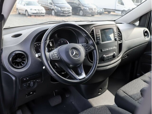 MERCEDES-BENZ Vito 116CDI lang,TourerPro,2xKlima,9Sitze,Kamera - Пассажирский фургон: фото 5 MERCEDES-BENZ Vito 116CDI lang,TourerPro,2xKlima,9Sitze,Kamera - Пассажирский фургон: фото 5