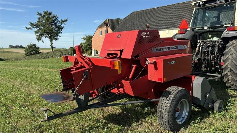 Massey Ferguson 1839 Småballe presser  - Обмотчик рулонов: фото 3 Massey Ferguson 1839 Småballe presser  - Обмотчик рулонов: фото 3