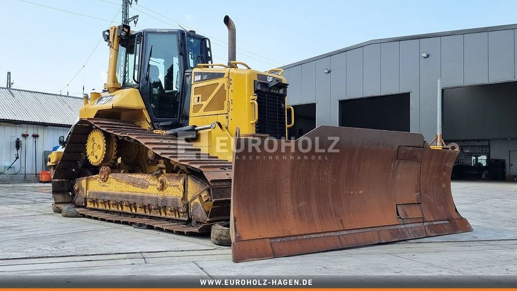 CAT D6N T4 LGP Ripper hydraulische 6-Wege-Verstellung - Бульдозер: фото 1 CAT D6N T4 LGP Ripper hydraulische 6-Wege-Verstellung - Бульдозер: фото 1