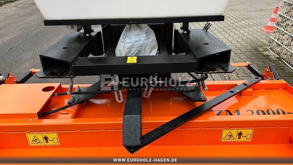 Новый Щетка для Коммунальной и специальной техники Kehrmaschine ZM2000 Stapleraufnahme: фото 8 Новый Щетка для Коммунальной и специальной техники Kehrmaschine ZM2000 Stapleraufnahme: фото 8