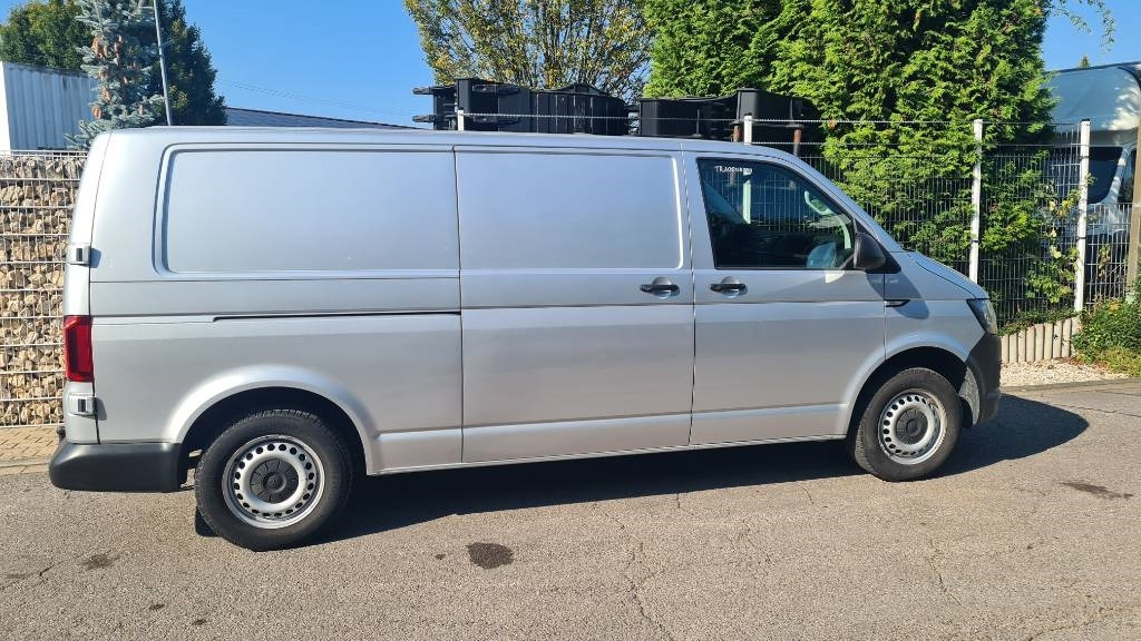 Volkswagen T5 2.0 TDI, Kasten, Werkstattschränke, Klima, AHK  - Малотоннажный фургон: фото 3 Volkswagen T5 2.0 TDI, Kasten, Werkstattschränke, Klima, AHK  - Малотоннажный фургон: фото 3