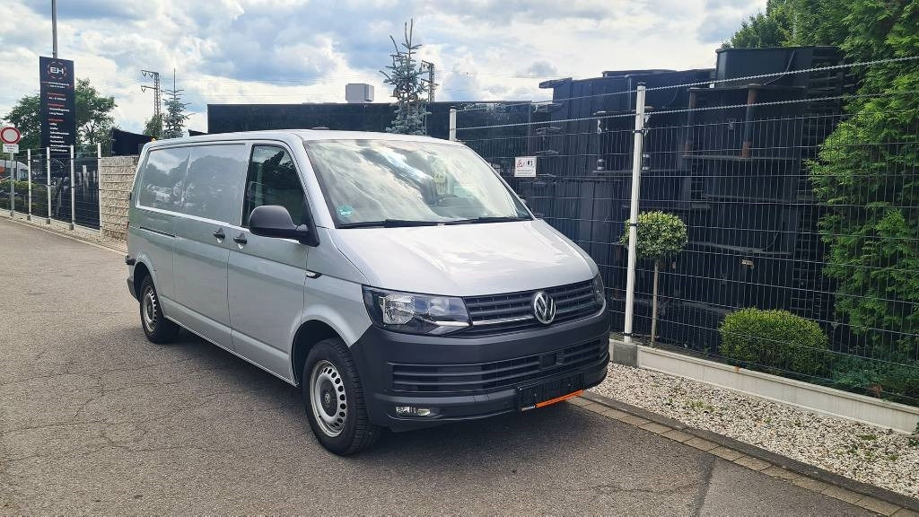 Volkswagen T6 2.0 TDI Kasten- Werkstattwagen, Klima, 3-Sitzer - Легковой фургон: фото 4 Volkswagen T6 2.0 TDI Kasten- Werkstattwagen, Klima, 3-Sitzer - Легковой фургон: фото 4