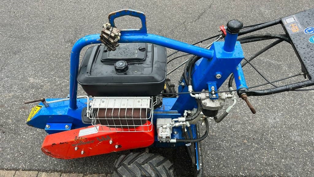 Измельчитель пней Weber BSF 16M Baum-, Stumpf-, Holzfräse, Fahrmotor (V+R): фото 7