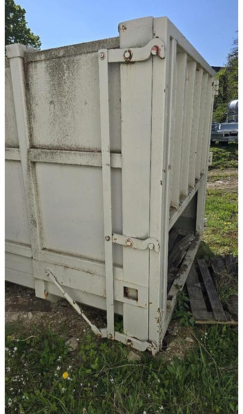 Big Hakenliftcontainer mit 5000 l Tank - Резервуар для хранения: фото 4 Big Hakenliftcontainer mit 5000 l Tank - Резервуар для хранения: фото 4