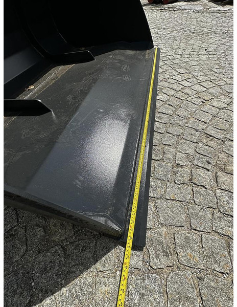 Big Volumenschaufel 200cm mit Liebherr 509 Aufnahme - Ковш: фото 4 Big Volumenschaufel 200cm mit Liebherr 509 Aufnahme - Ковш: фото 4