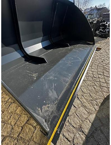 Big Volumenschaufel 250 cm mit JCB Q-fit Aufnahme - Ковш: фото 2 Big Volumenschaufel 250 cm mit JCB Q-fit Aufnahme - Ковш: фото 2