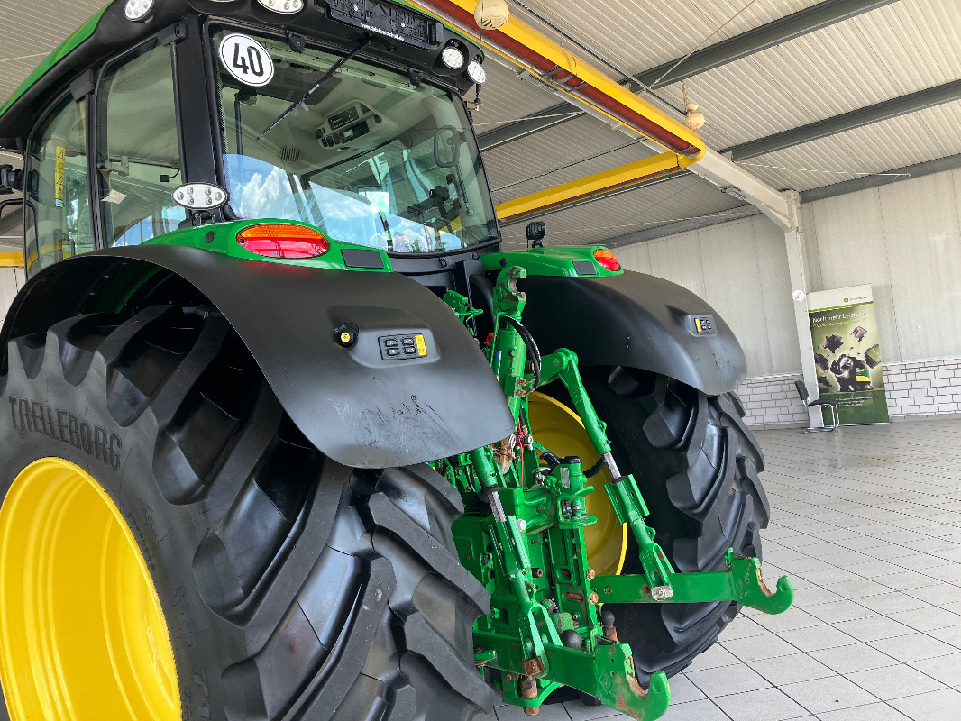 John Deere 6R185 - Трактор: фото 5 John Deere 6R185 - Трактор: фото 5