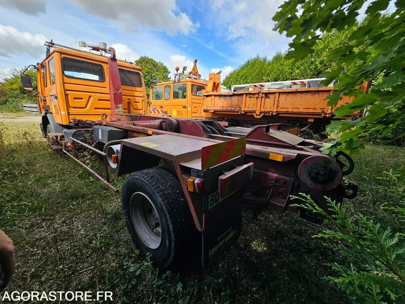 Ampiroll Renault midliner M150 - 1996 - 162519KM - BQ434HX - Крюковой мультилифт: фото 4 Ampiroll Renault midliner M150 - 1996 - 162519KM - BQ434HX - Крюковой мультилифт: фото 4