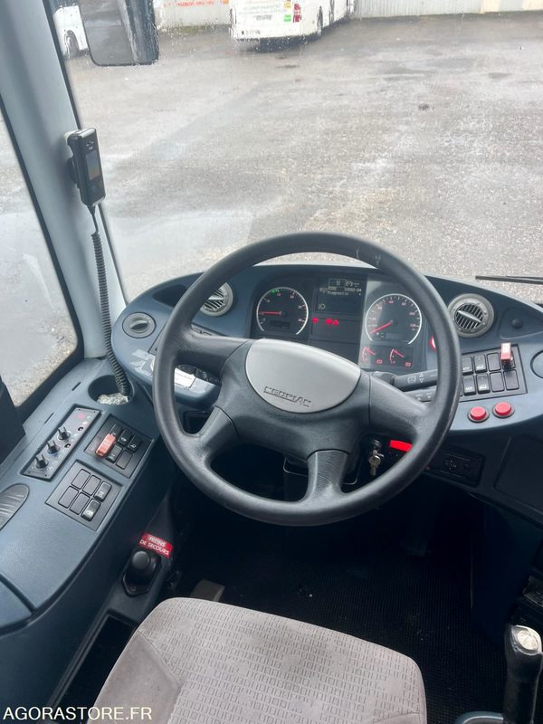 Autocar NEOPLAN Trendliner Type : N3516C - 2006 - 550 00KM - Туристический автобус: фото 4 Autocar NEOPLAN Trendliner Type : N3516C - 2006 - 550 00KM - Туристический автобус: фото 4