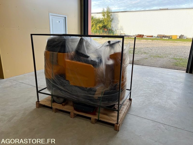 Autolaveuse Hippo AR-X9 NEUVE - Поломоечная машина: фото 3 Autolaveuse Hippo AR-X9 NEUVE - Поломоечная машина: фото 3